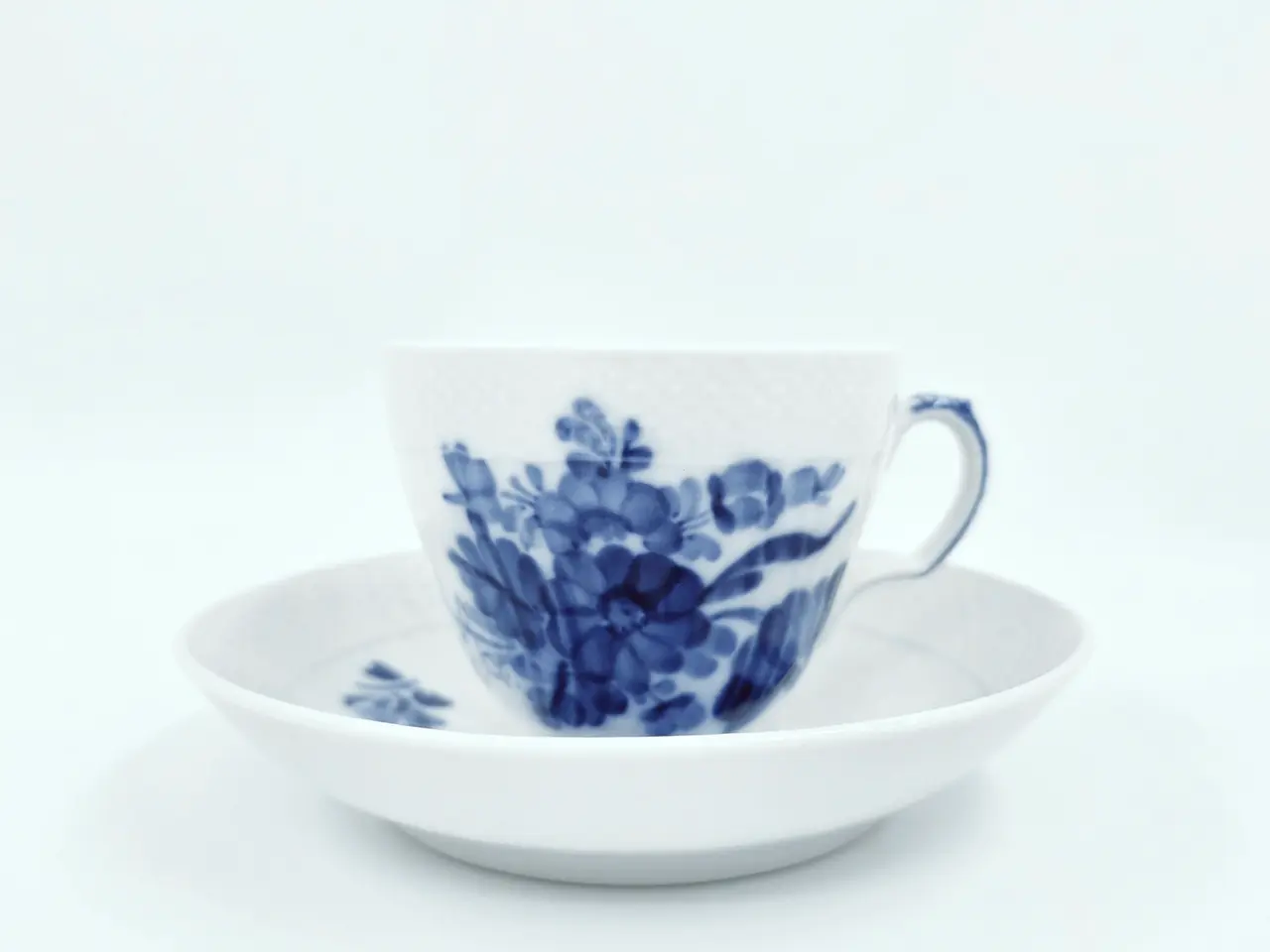 Billede 1 - Blå Blomst Svejfet Kaffekop nr. 10-1549. sortering 2