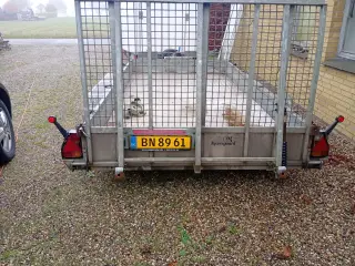 Nugent 3500kg maskintrailer 
