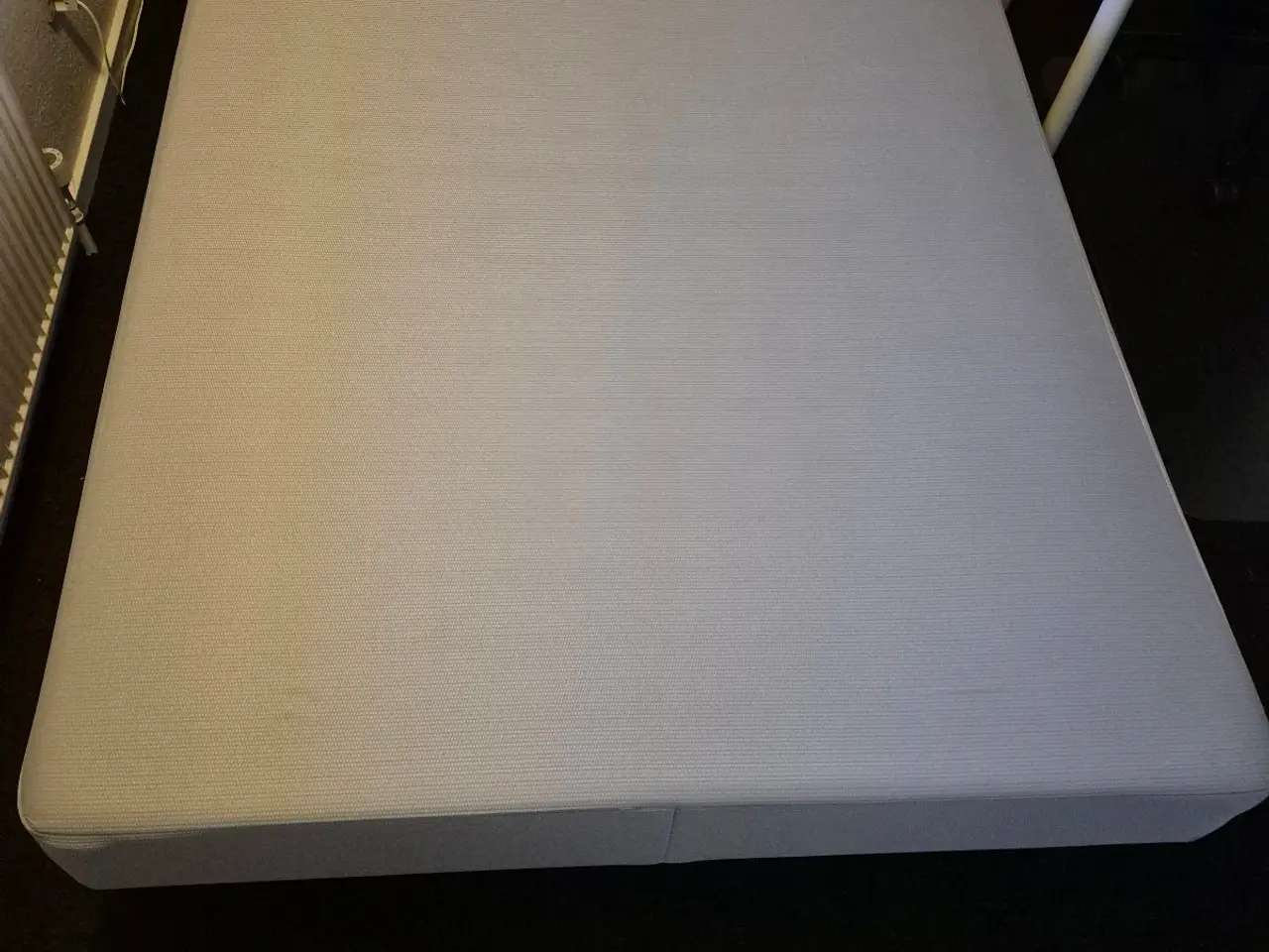 Billede 2 - Boxmadras Nordisk Fjer