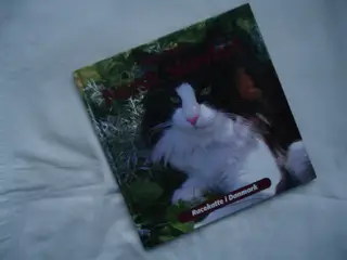 Norsk Skovkat - bog []