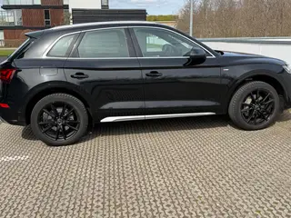Sorte originale 20" Audi aluminiumsfælge 10 eger