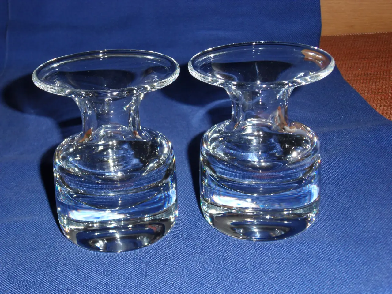 Billede 1 - Lysestager. Solide. Klart glas. 2 stk.