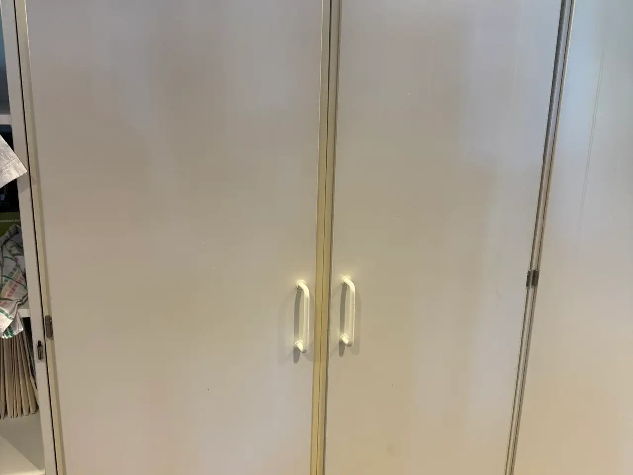Billede 1 - Hth skabe