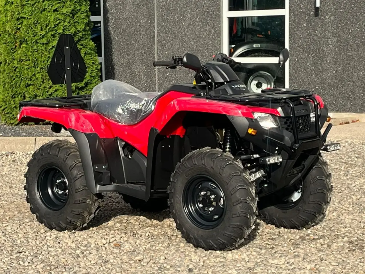 Billede 13 - Honda TRX 420FE Traktor STORT LAGER AF HONDA ATV. Vi hjælper gerne med at levere den til dig, og bytter gerne. KØB-SALG-BYTTE se mere på www.limas.dk