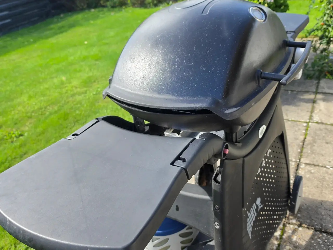 Billede 2 - Weber gasgrill Q3000