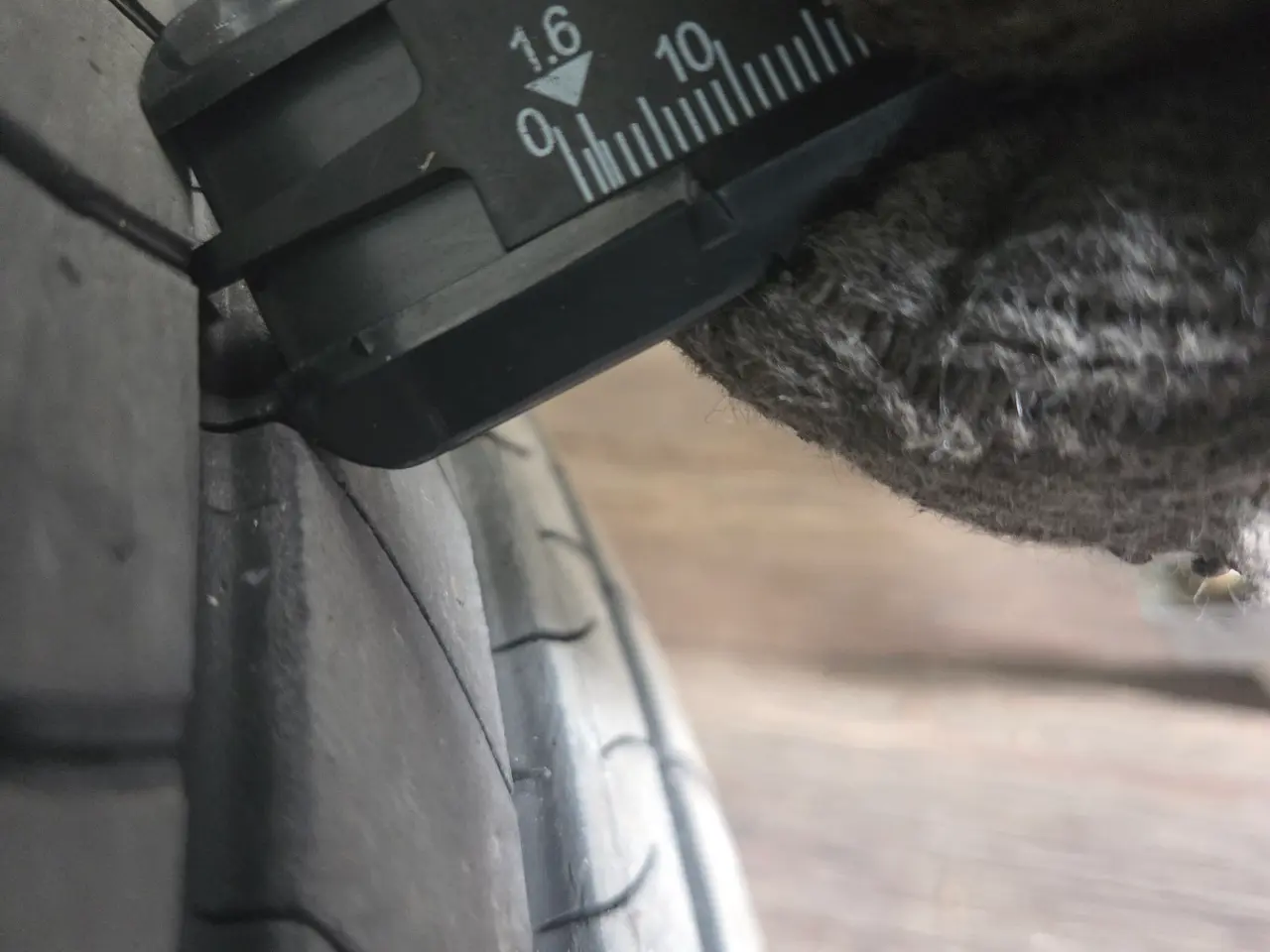 Billede 4 - citroen c4 2013 fælge. 