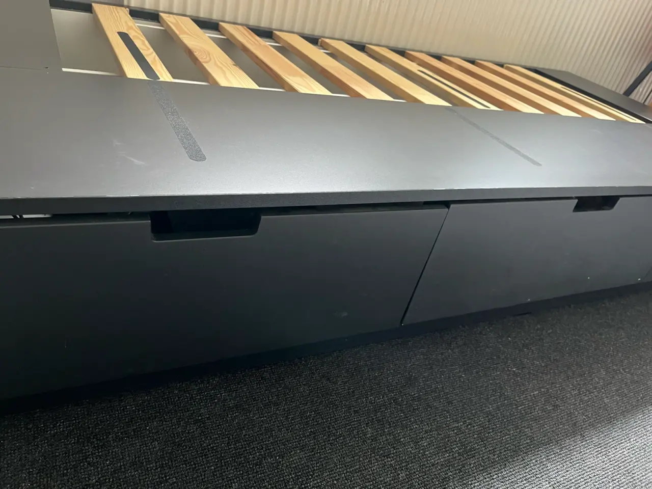 Billede 1 - 2 stk Ikea Nordli senge m opbevaring (sort & hvid)