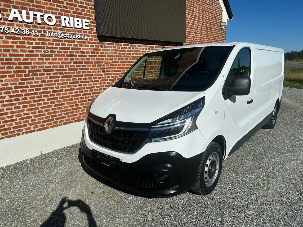Billede 2 - Renault Trafic T29 L2H1 2,0 DCI 120HK Van 6g