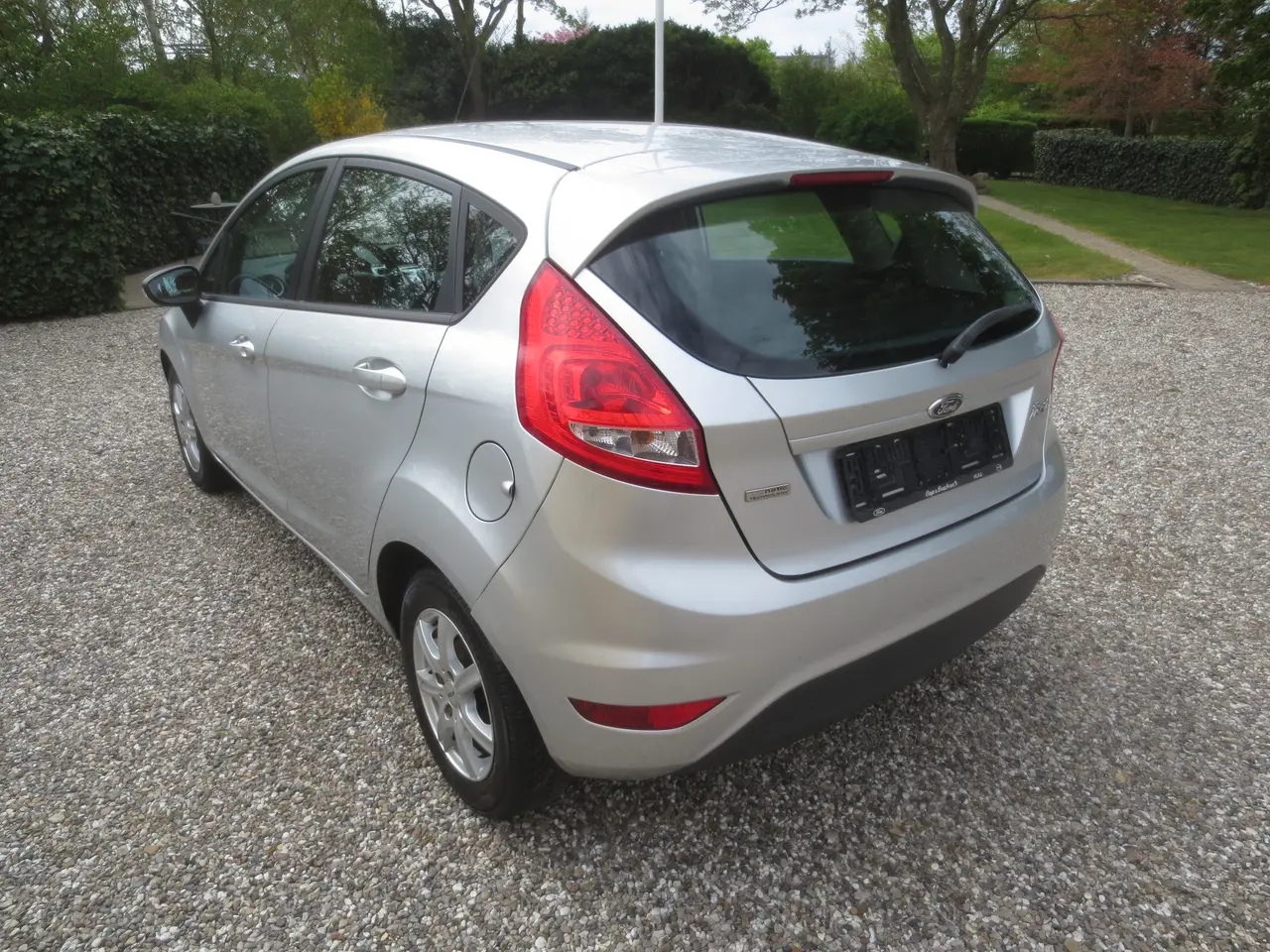 Billede 7 - Pæn Ford Fiesta 1.6 TD år 12 