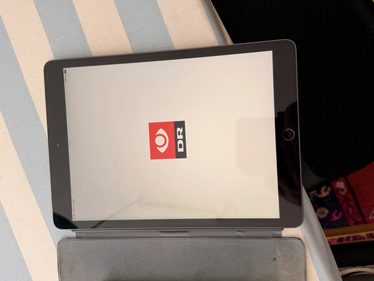 Billede 3 - Komplet iPad med tastatur, pen samt med sim kort