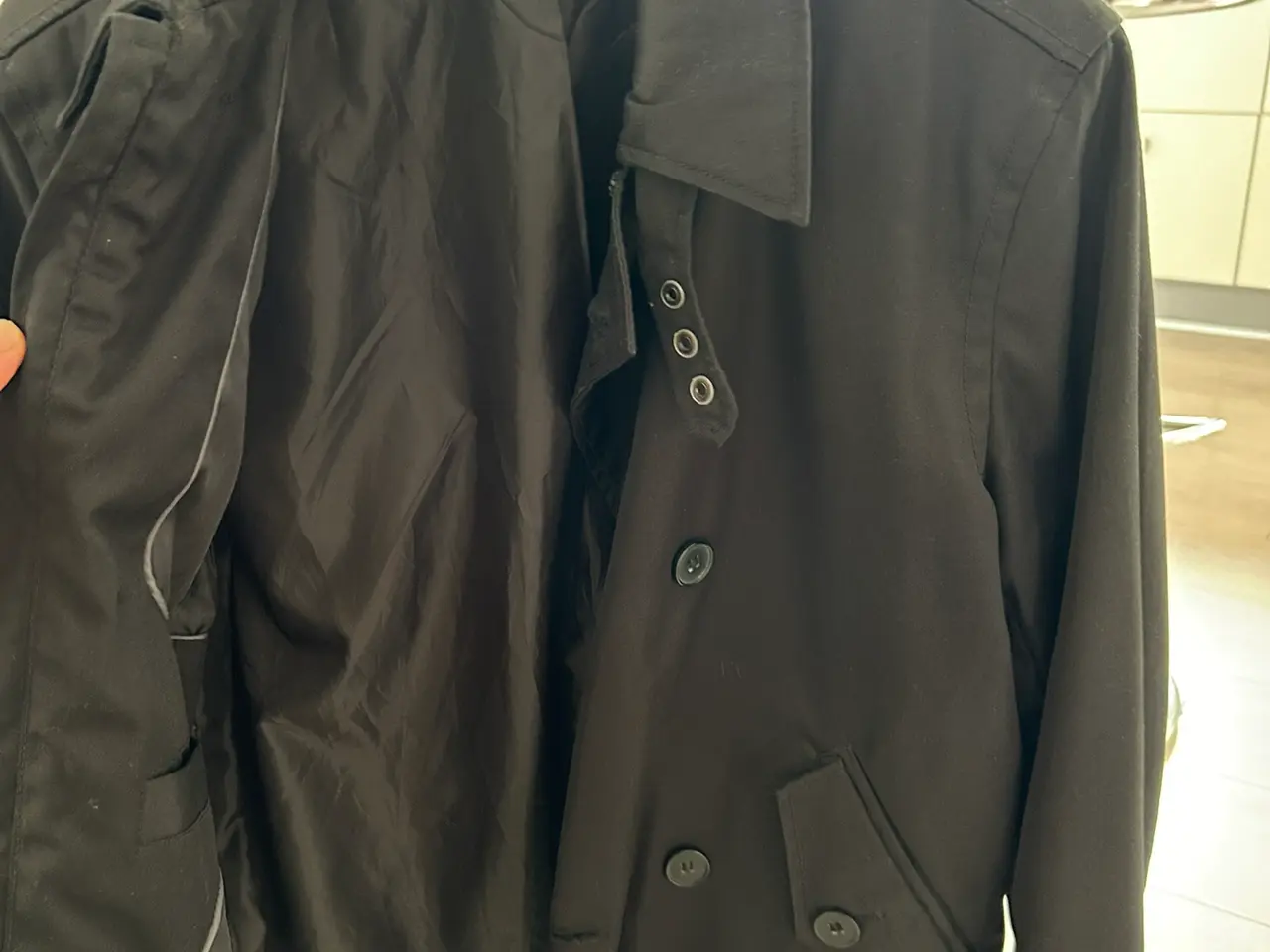 Billede 3 - H&M sort jakke – Str. S