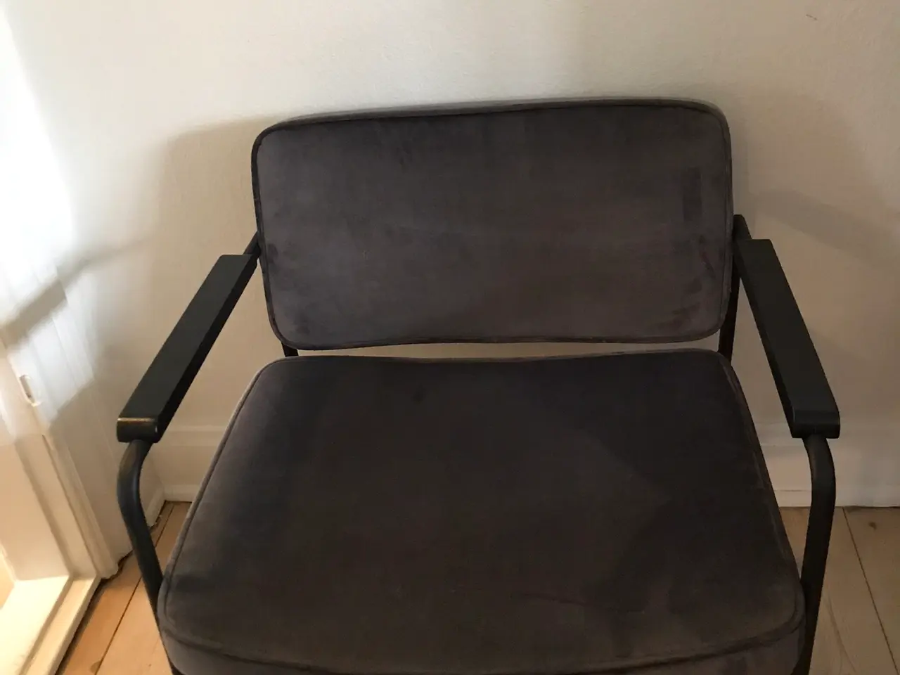Billede 1 - Lænestol  med velour stof