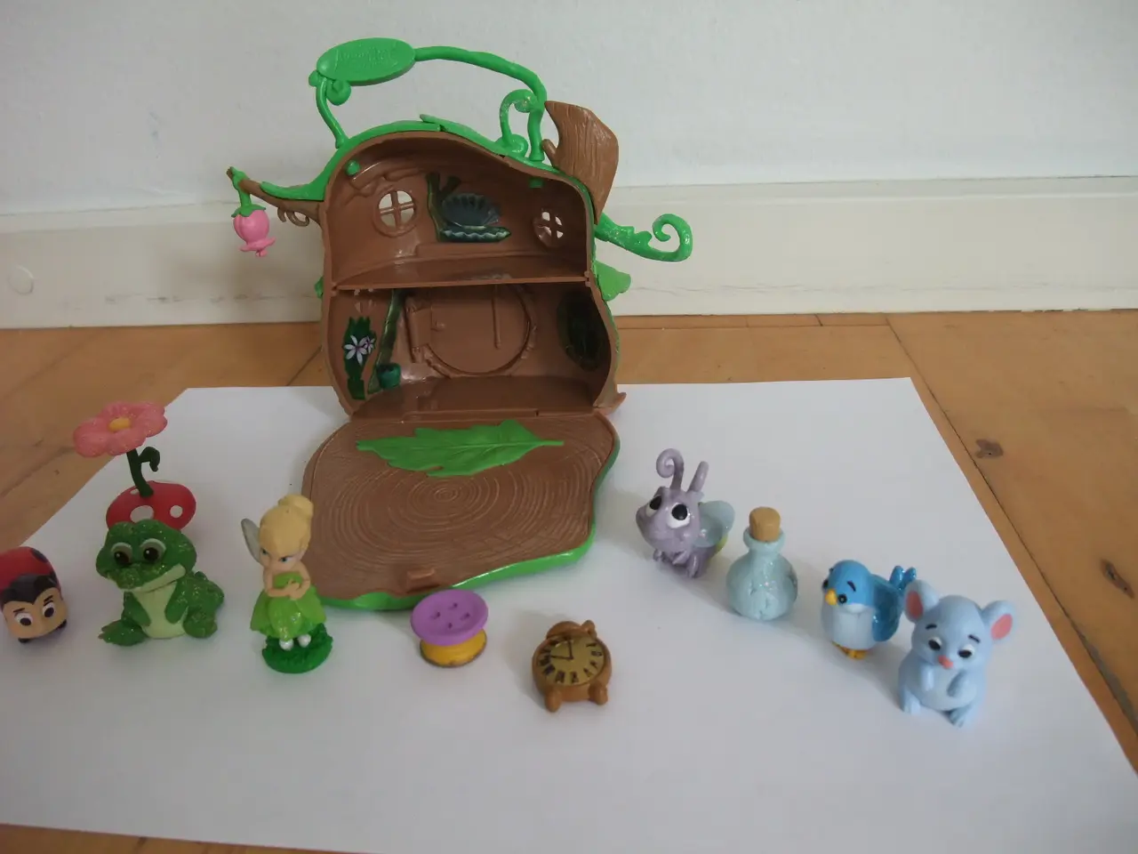 Billede 4 - Disney Klokkeblomst Hus+Figurer