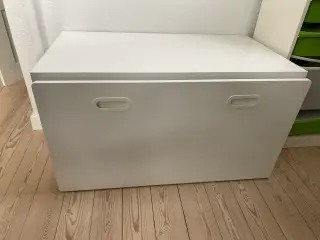Bænk med opbevaring. IKEA SMÅSTAD