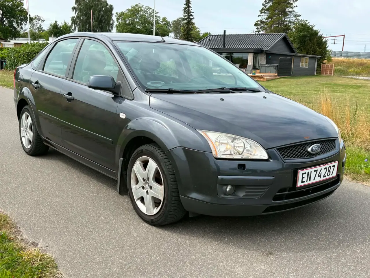 Billede 2 - Ford Focus 1.6 Benzin Sedan – synet til 2028 🚗