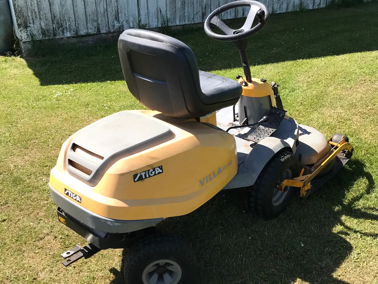 Billede 7 - 2009.  Stiga Villa 16. Motor 15,5 hk