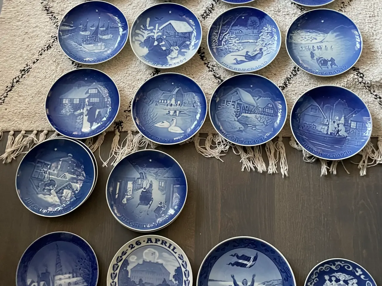 Billede 1 - Royal copenhagen juleplatter