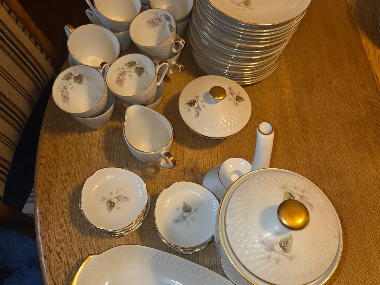 Billede 5 - Kaffe og spisestel edel