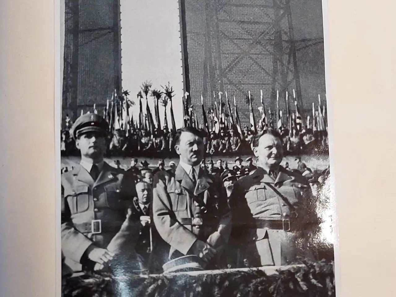 Billede 6 - "Adolf Hitler" cigarettenbilderalbum1935