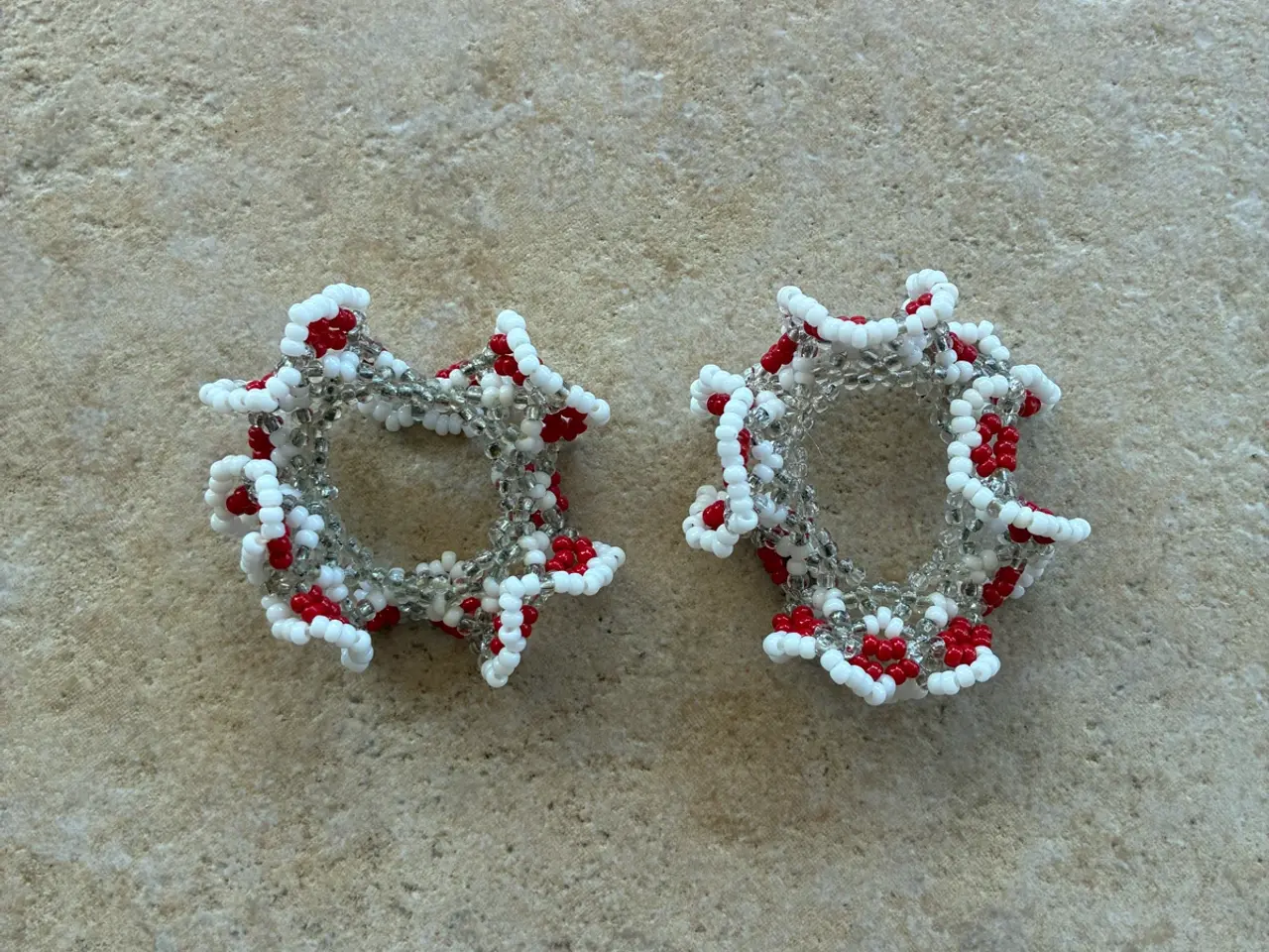 Billede 1 - Lysmanchetter i perler 2 stk.