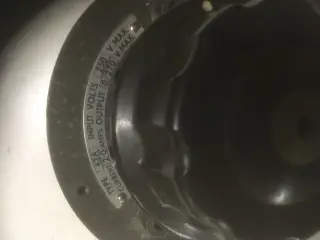 Spændings Regulator eller ?????