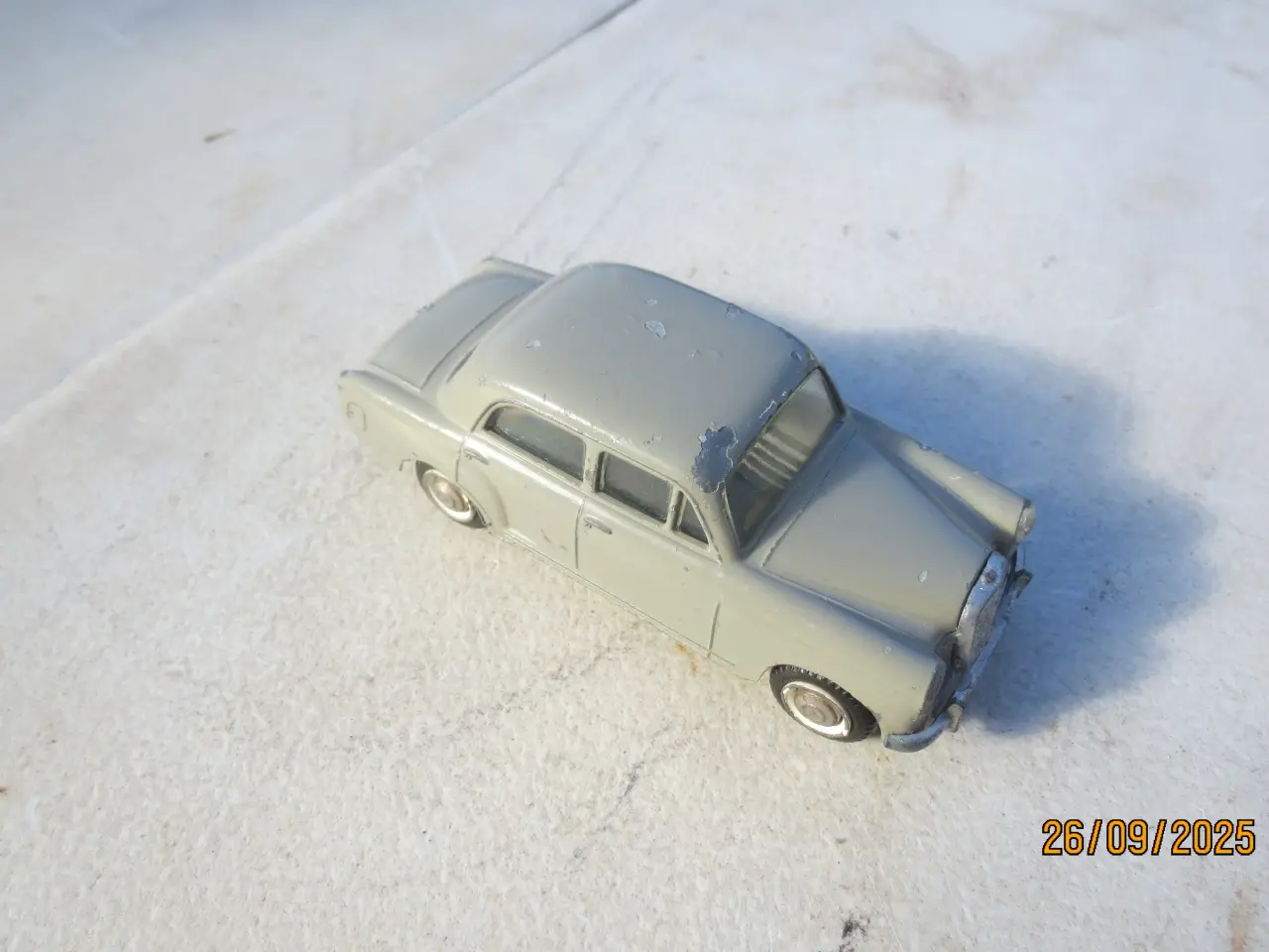 Billede 9 - 2 stk Forskellige Tekno Denmark Biler Merceds Ben