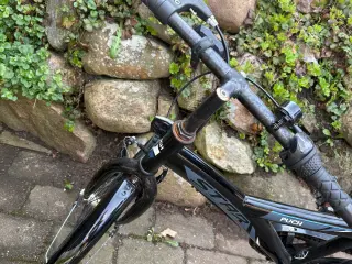 Drengecykel klar til brug