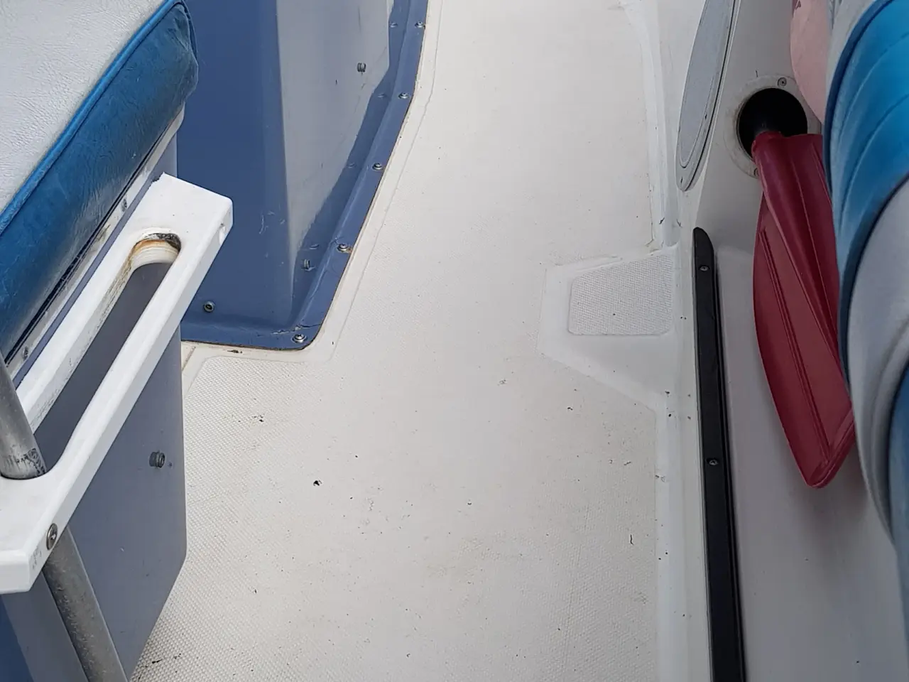 Billede 2 - styrepultbåd CAMPION 165 , 90 hk Mer -uden trailer