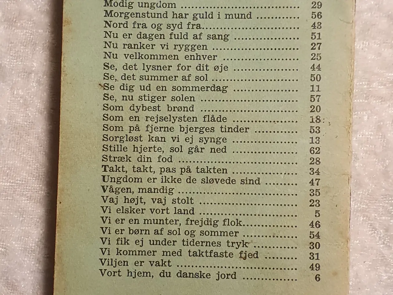 Billede 5 - Glem mig ikke - Sangbog for gymnaster og i
