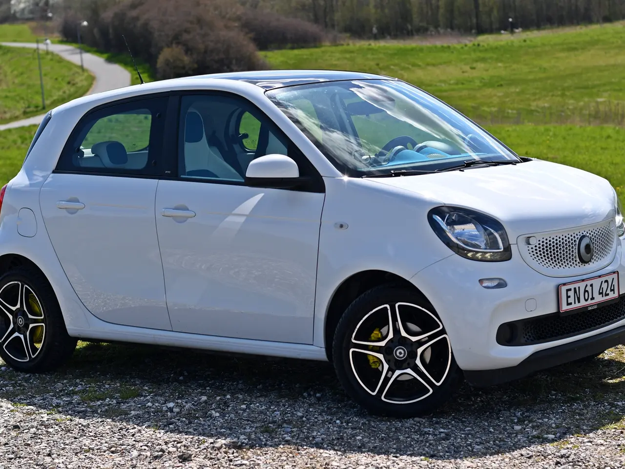 Billede 2 - Smart ForFour 1.0 – 2015 – 94.000 km SPECIELT