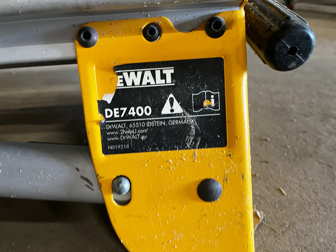 Billede 2 - understel til kap-/geringssav DEWALT DE7400