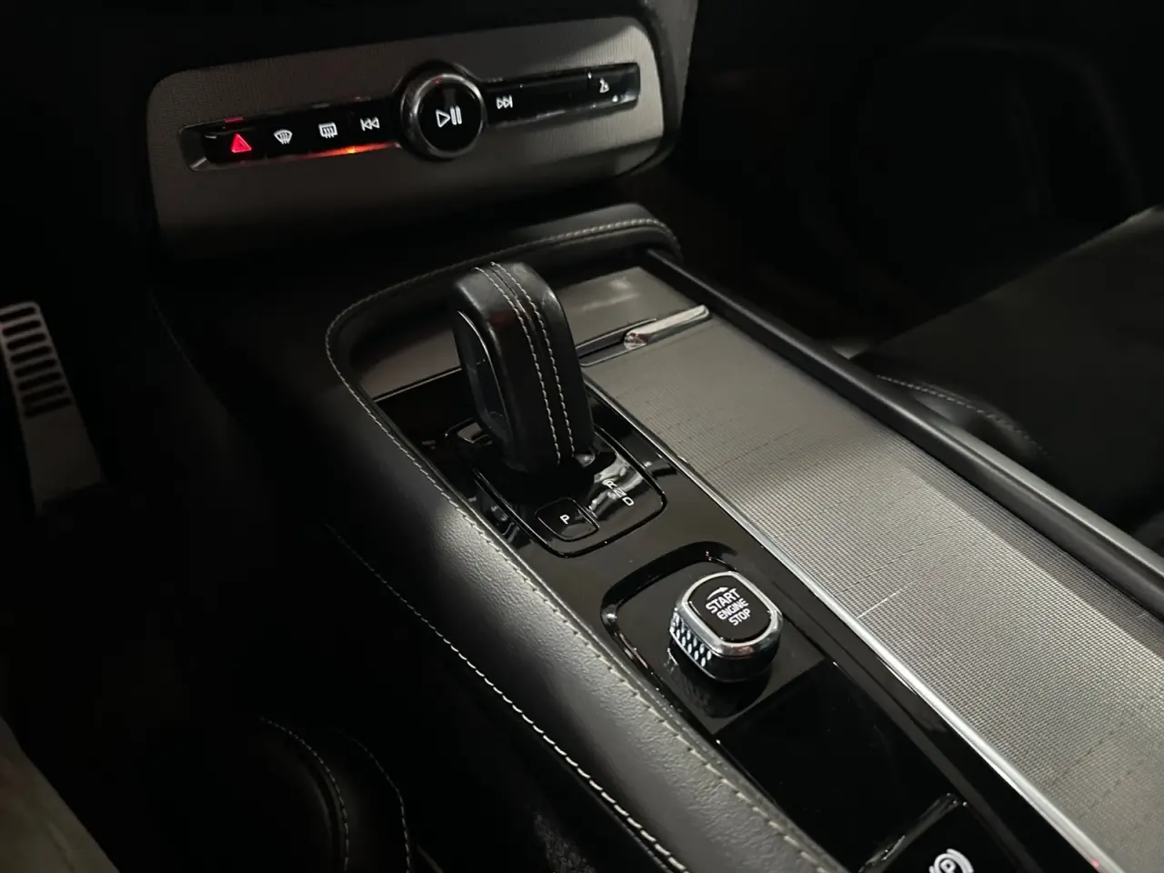 Billede 9 - Volvo XC90 2,0 B5 235 R-Design aut. AWD 7prs