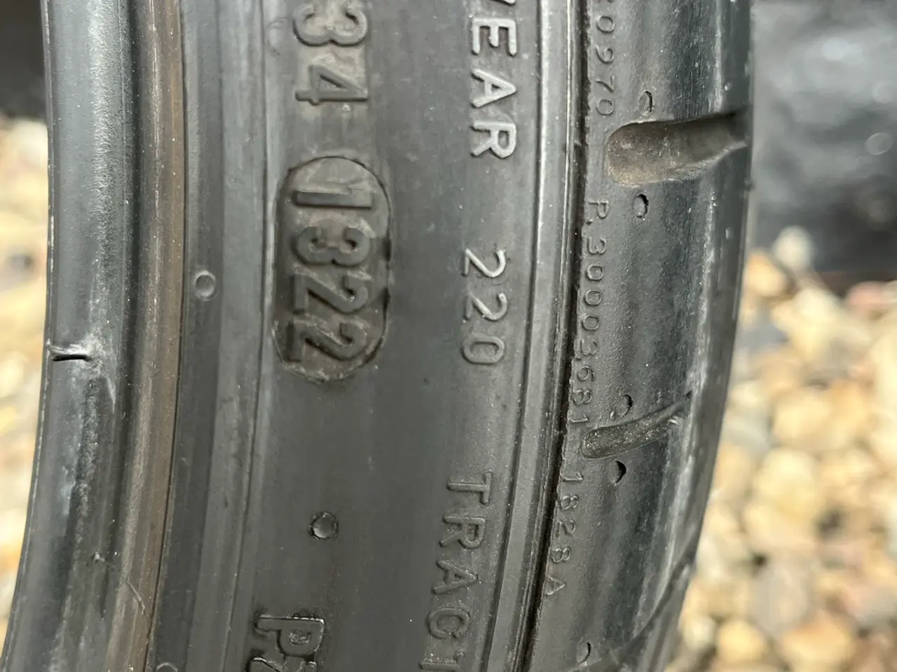 Billede 5 - Pirelli p4 235/35-19