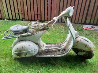 vespa scooter