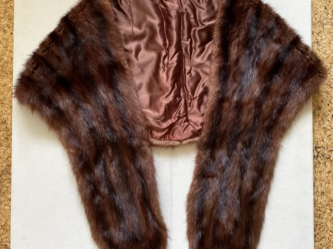 Billede 5 - Klassisk Vintage minkstola - pelskrave.