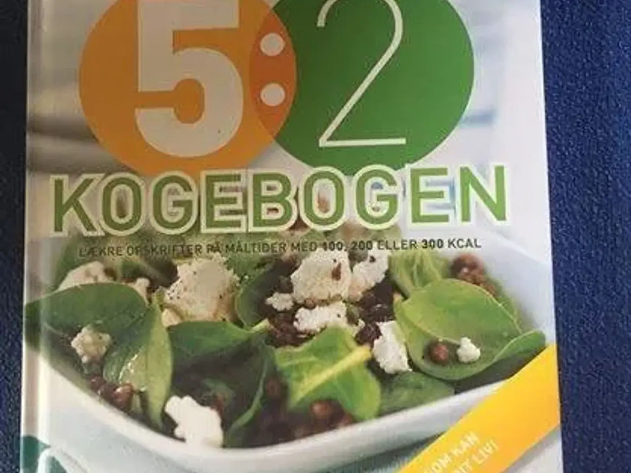 Billede 1 - Kogebog til 5:2 kuren