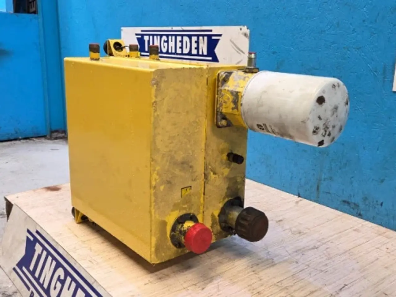 Billede 10 - New Holland TX68 Hydrauliktank 84000629