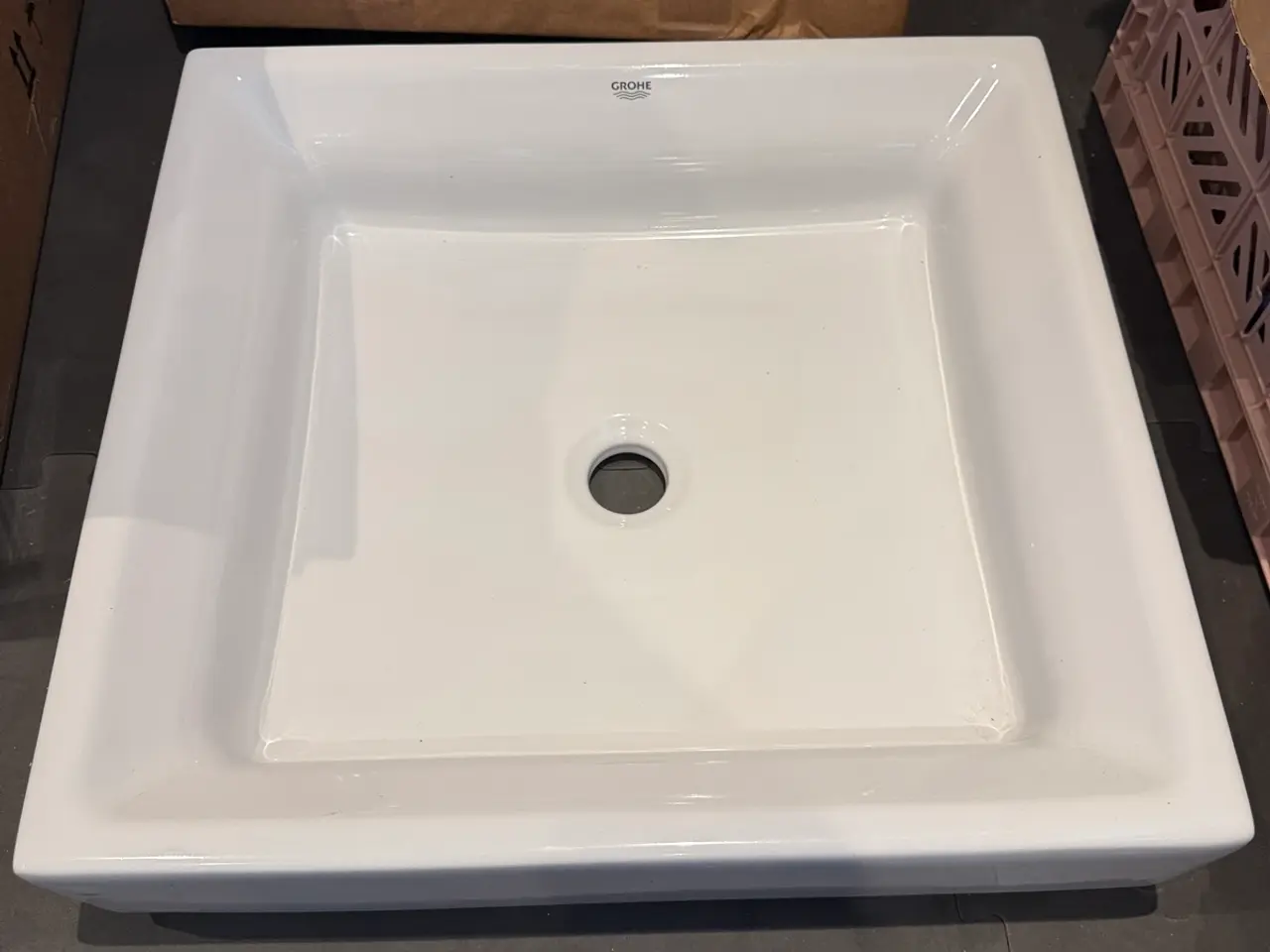 Billede 1 - Grohe Cube Ceramic håndvask, 50x49 cm, hvid