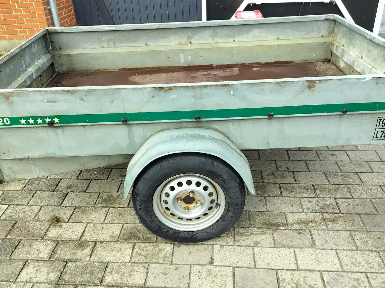 Billede 2 - Euro trailer med bremser, inkl. reservehjul