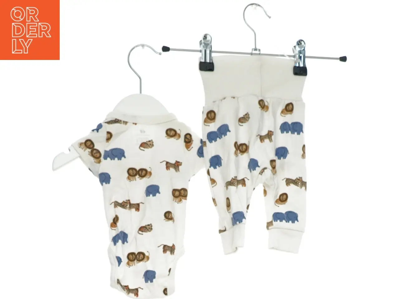 Billede 2 - Babysæt med dyremotiv fra H&M (str. 50)