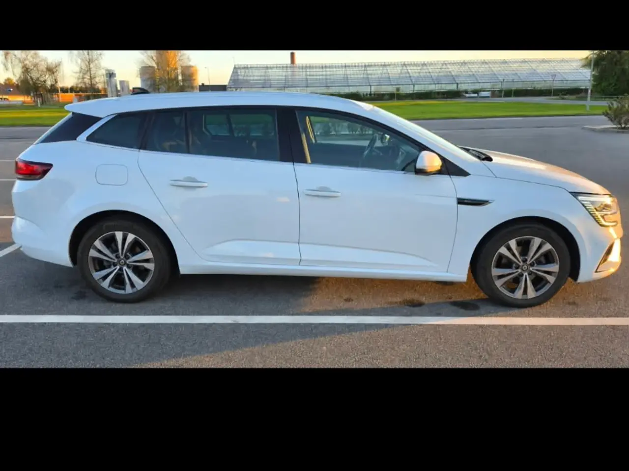 Billede 1 - Renault Mégane E-TECH 160 Sport Tourer R.S. Line –