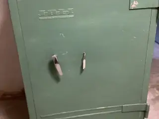 Pengeskab