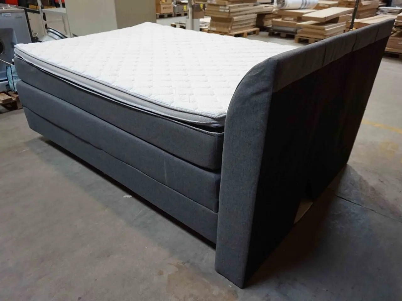 Billede 4 - Kontinentalseng med opbevaring og gavl 140x200 cm (MOMSFRI)