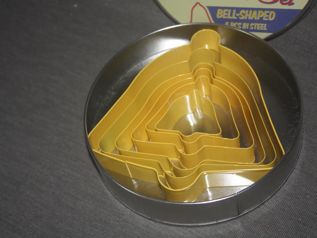Billede 4 - Jimmy's kageforme / kageudstikker bell-shaped