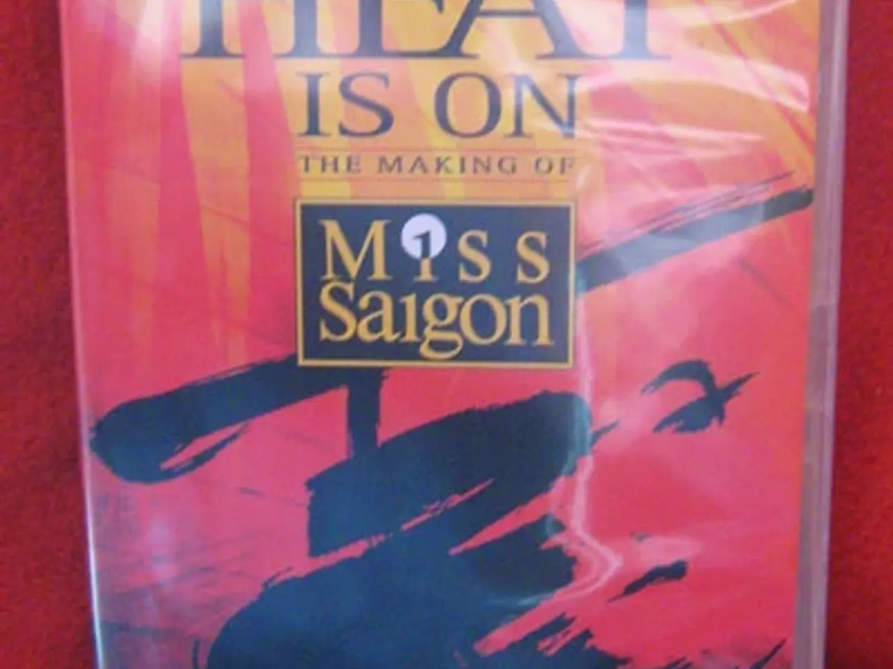 Billede 1 - The Heat Is On (Om musicalen Miss Saigon)