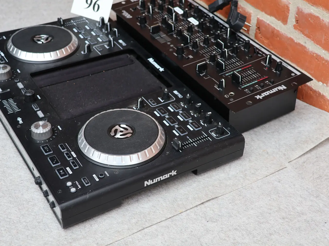 Billede 4 - Numark IDJ Pro controller og CM200 mixer
