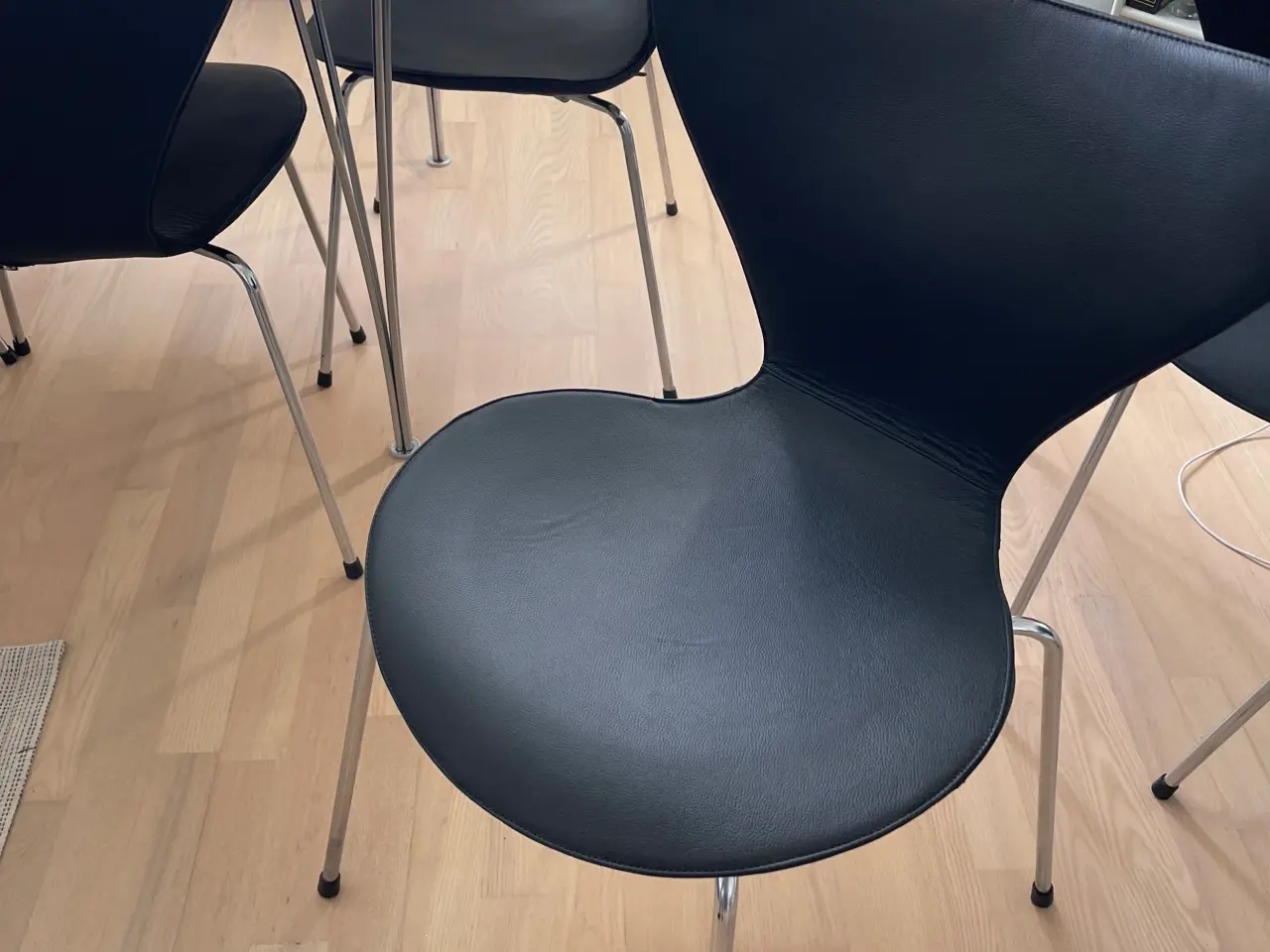Billede 2 - 6 x Arne Jacobsen 7’er-stole – Dansk Designklassik