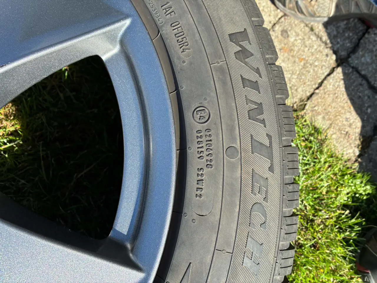 Billede 6 - Alufælge med Viking vinterdæk str. 215/65 R17 V