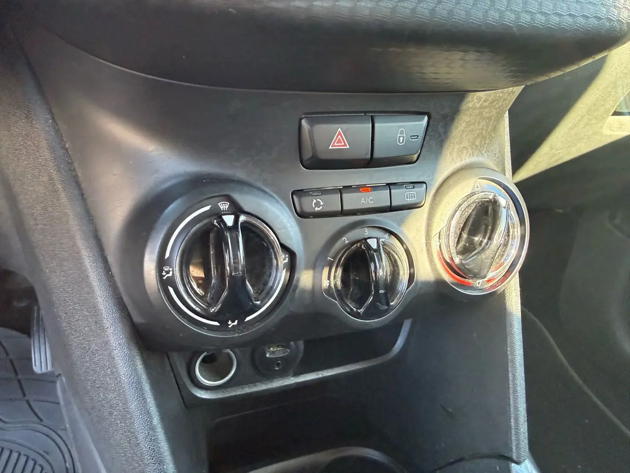 Billede 14 - Peugeot 2008 1,6 BlueHDi Chili 100HK