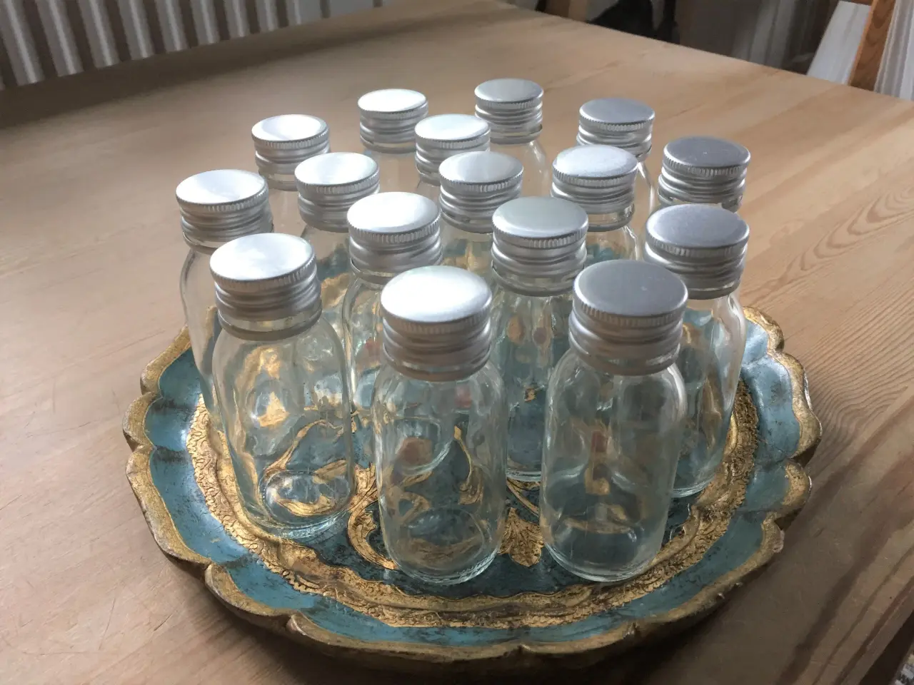 Billede 1 - 80 + 10 små opbevaringsglas m/skruelåg m.m.